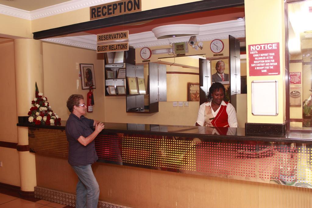 Hotel Central Park Nairobi Exteriör bild
