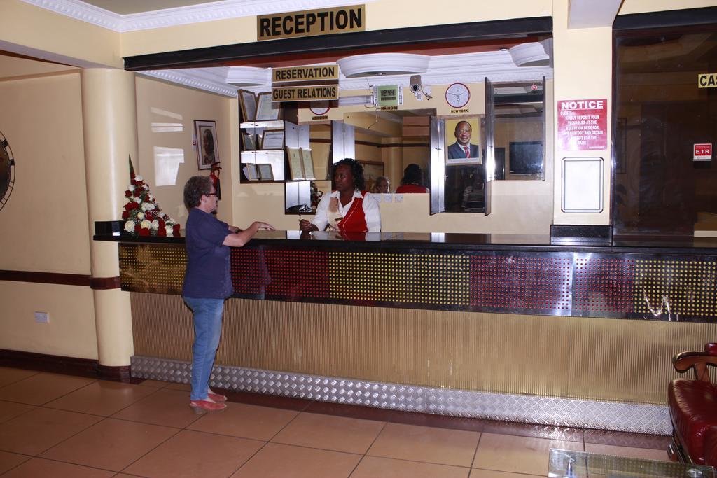 Hotel Central Park Nairobi Exteriör bild