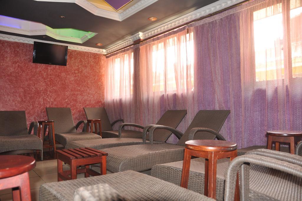 Hotel Central Park Nairobi Exteriör bild