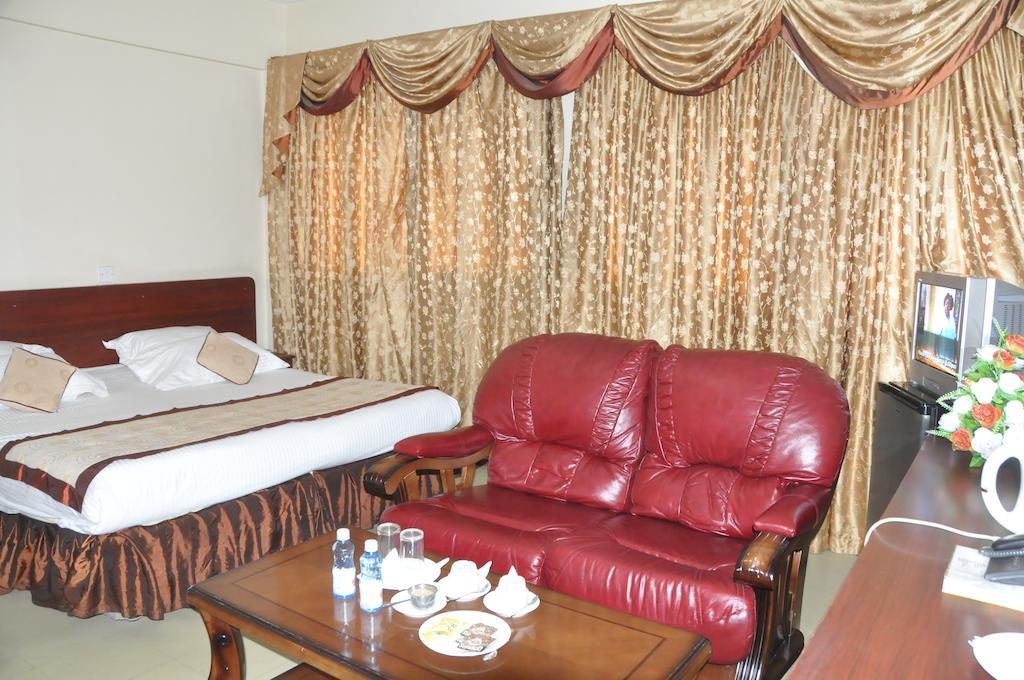 Hotel Central Park Nairobi Exteriör bild