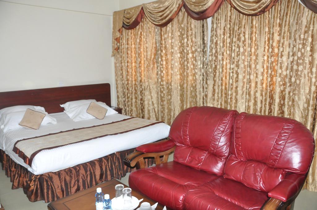 Hotel Central Park Nairobi Exteriör bild