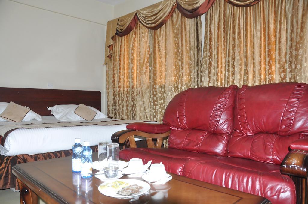 Hotel Central Park Nairobi Exteriör bild